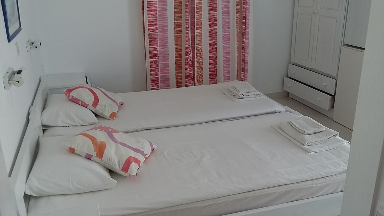 Galanis Place 안티파로스 외부 사진